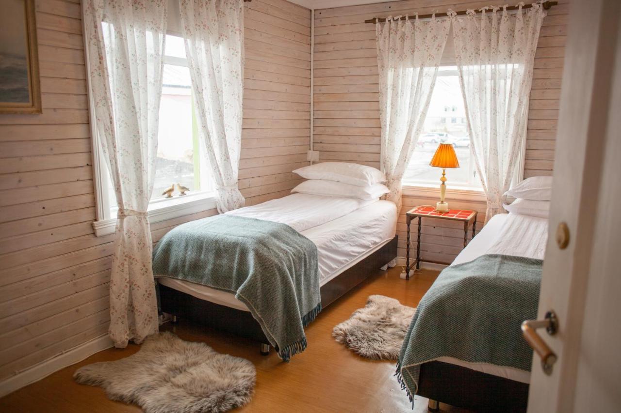 ホテル Soffia'S House Siglufjordur エクステリア 写真
