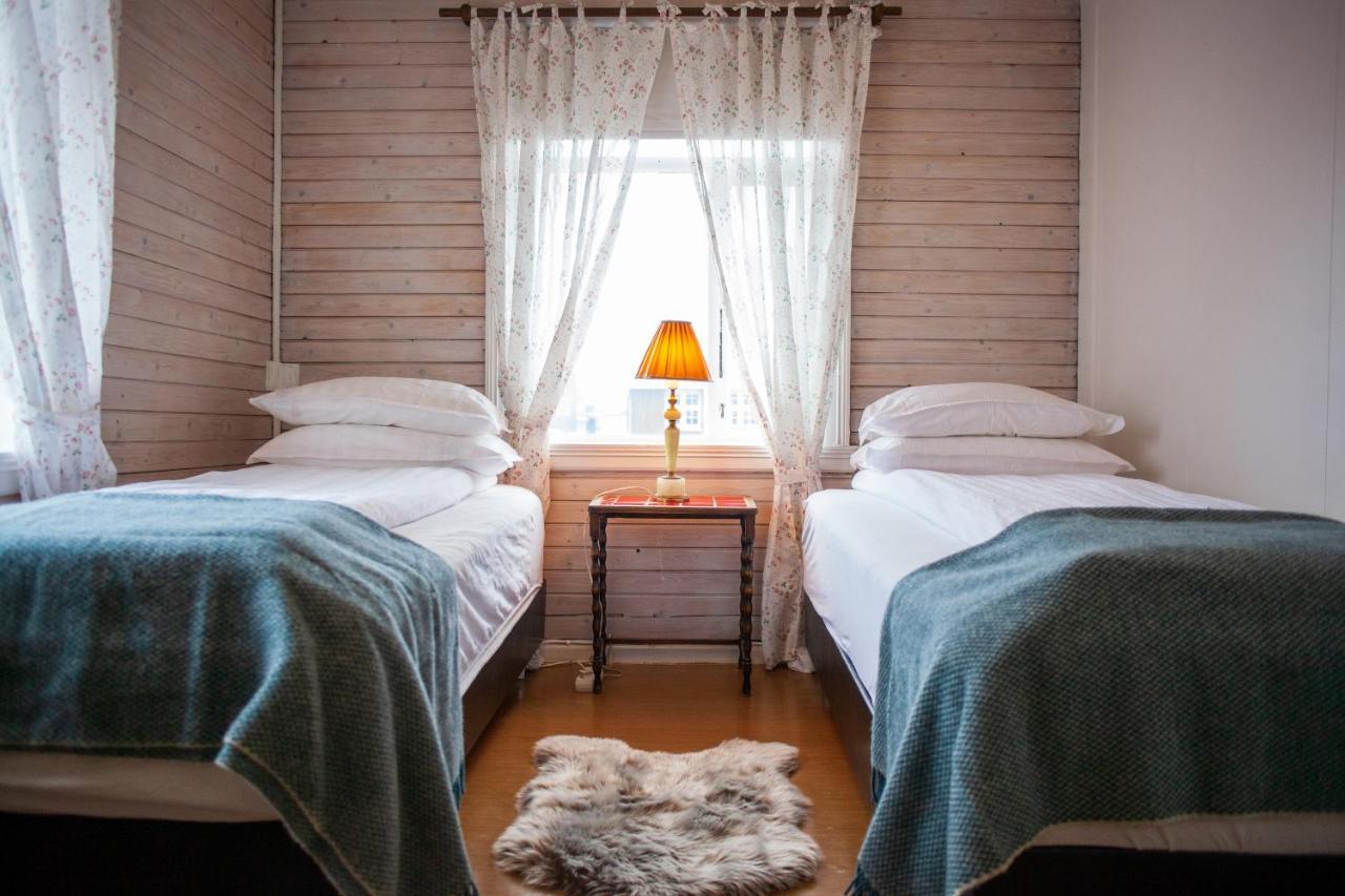 ホテル Soffia'S House Siglufjordur エクステリア 写真